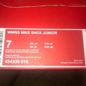 Nike shox junior